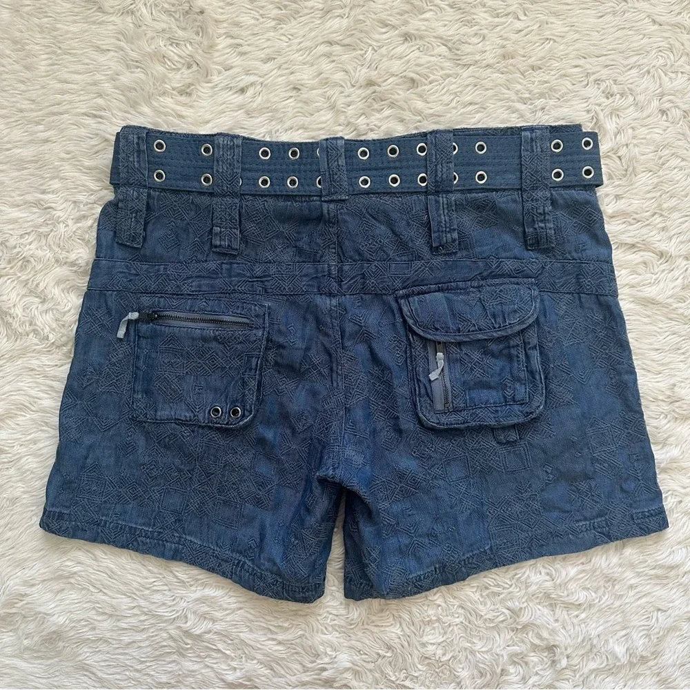 Johnny Was Zuma Denim Shorts Belted Cargo Embroidered 100% Lyocell Sz 8 - Picture 2 of 10